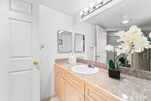 15020 Bothell Way NE, Lake Forest Park, WA 98155 - Photo 19