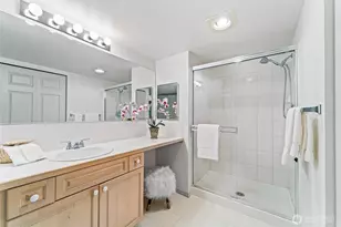 15020 Bothell Way NE, Lake Forest Park, WA 98155 - Photo 15