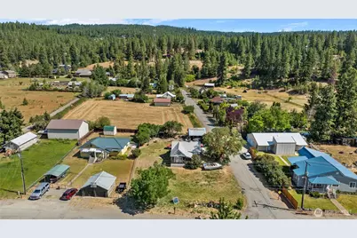 1105 E Third Street, Cle Elum, WA 98922 - Photo 11