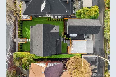 919 23rd Avenue E #A, Seattle, WA 98112 - Photo 27