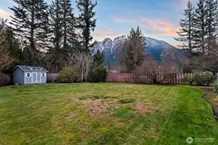 628 Janet Ave NE, North Bend, WA 98045 - Photo 33