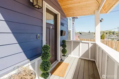 3032 S Dawson Street, Seattle, WA 98108 - Photo 3