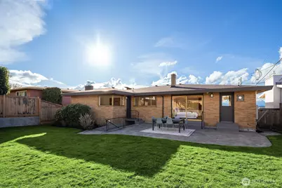 9232 21st Avenue NW, Seattle, WA 98117 - Photo 31