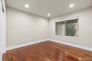 8504 130th Pl SE, Newcastle, WA 98056 - Photo 37