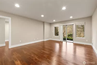 8504 130 Place SE #F103, Newcastle, WA 98056 - Photo 35