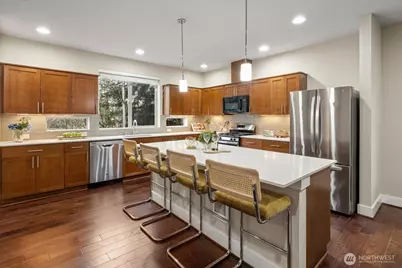 8504 130 Place SE #F103, Newcastle, WA 98056 - Photo 9