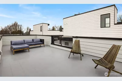 1615 N 50th Street #C, Seattle, WA 98103 - Photo 17