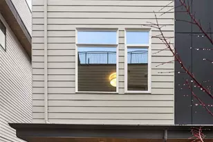 1615 N 50th St, Seattle, WA 98103 - Photo 21