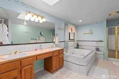 14834 Fremont Avenue N, Shoreline, WA 98133 - Photo 13