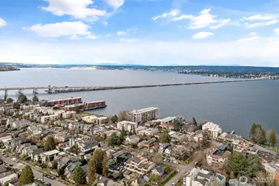 2009 42nd Avenue E, Seattle, WA 98112 - Photo 37