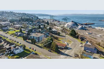 2912 Nassau Street, Everett, WA 98201 - Photo 3