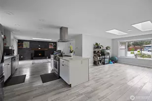 2837 Johns Pl NE, Olympia, WA 98516 - Photo 9