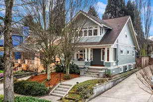 4323 Sunnyside Ave N, Seattle, WA 98103 - Photo 39