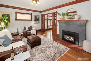 4323 Sunnyside Ave N, Seattle, WA 98103 - Photo 7