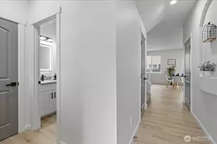 11802 SE 250th Ct, Kent, WA 98030 - Photo 3