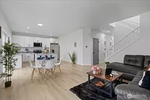 11802 SE 250th Ct, Kent, WA 98030 - Photo 7