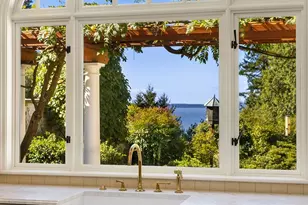 72 Olympic Dr NW, Shoreline, WA 98177 - Photo 9