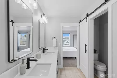 12289 Bayhill Drive, Burlington, WA 98233 - Photo 25