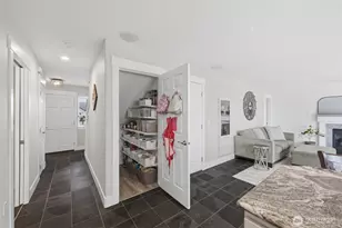 12289 Bayhill Dr, Burlington, WA 98233 - Photo 13