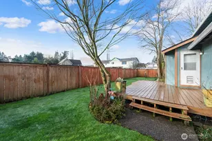 807 21st St NW, Puyallup, WA 98371 - Photo 29