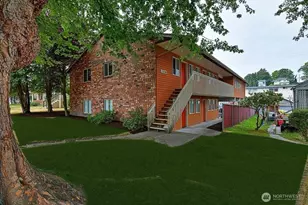 3306 Hoyt Ave, Everett, WA 98201 - Photo 1