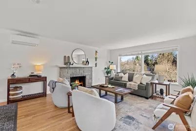 16327 Densmore Avenue N, Shoreline, WA 98133 - Photo 3