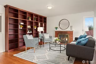 4625 48th Ave S, Seattle, WA 98118 - Photo 3