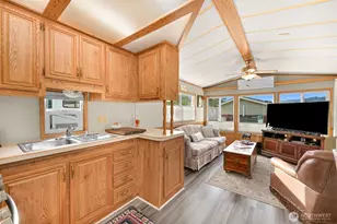 316 W Lake Samish Dr, Bellingham, WA 98229 - Photo 15