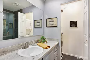 2618 4th Ave N, Seattle, WA 98109 - Photo 21