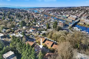 2618 4th Ave N, Seattle, WA 98109 - Photo 27