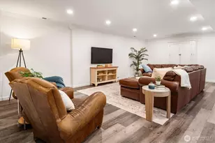 22910 NE 76th St, Redmond, WA 98053 - Photo 27