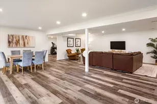 22910 NE 76th St, Redmond, WA 98053 - Photo 29