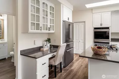 22910 NE 76th Street, Redmond, WA 98053 - Photo 15