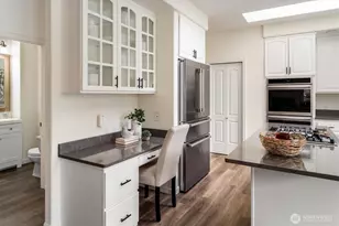 22910 NE 76th St, Redmond, WA 98053 - Photo 15