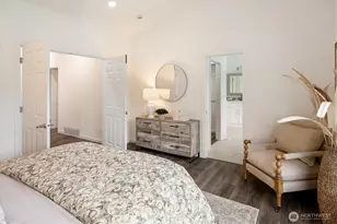 22910 NE 76th St, Redmond, WA 98053 - Photo 21