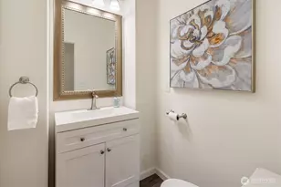 22910 NE 76th St, Redmond, WA 98053 - Photo 17