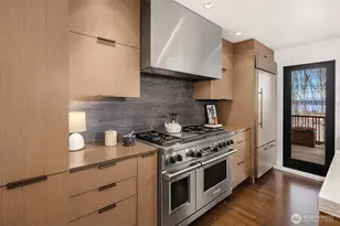 7733 58th Ave NE, Seattle, WA 98115 - Photo 9