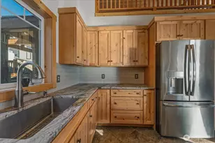 101 Driftwood Ln, Chelan, WA 98816 - Photo 13