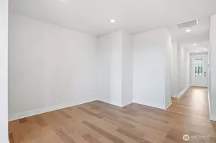 755 Weaver Dr E, Enumclaw, WA 98022 - Photo 9