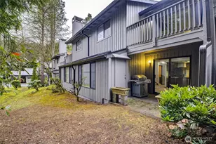 4123 145th Ave NE, Bellevue, WA 98007 - Photo 1