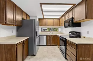 4123 145th Ave NE, Bellevue, WA 98007 - Photo 9