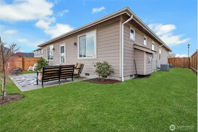 385 Bruhn Lane N, Enumclaw, WA 98022 - Photo 21