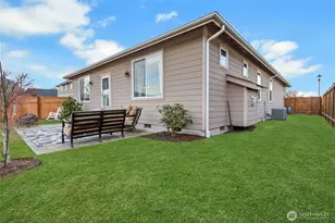 385 Bruhn Ln N, Enumclaw, WA 98022 - Photo 21