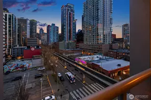 588 Bell St, Seattle, WA 98121 - Photo 29