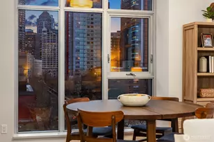 588 Bell St, Seattle, WA 98121 - Photo 19