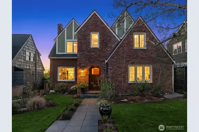 4117 43rd Avenue NE, Seattle, WA 98105 - Photo 1