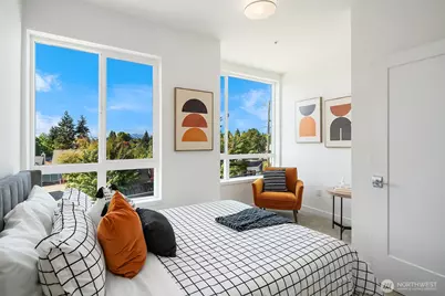 7500 15th Avenue NW #F, Seattle, WA 98117 - Photo 11