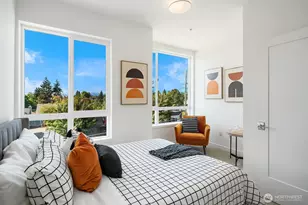 7500 15th Ave NW, Seattle, WA 98117 - Photo 11