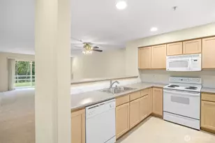 2001 120th Pl NE, Everett, WA 98208 - Photo 11