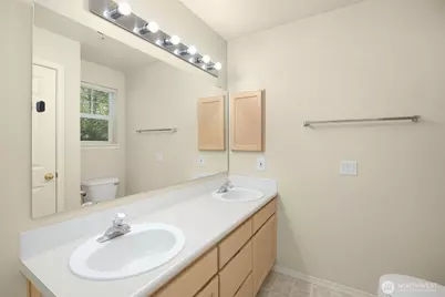 2001 120th Place NE #8-104, Everett, WA 98208 - Photo 17